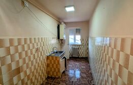 Apartament decomandat cu 2 camere, 49 mp, zona Cetate