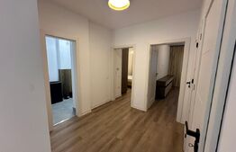 Apartament cu 3 camere, 71mp, 1 parcare, zona Central