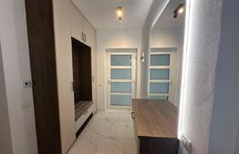 Apartament cu 3 camere, 71mp, 1 parcare, zona Central