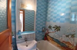 Apartament 3 camere etaj intermediar, zona Bulevardul Transilvaniei.