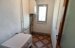 Apartament 3 camere etaj intermediar, zona Bulevardul Transilvaniei.