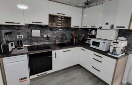 Apartament cu 3 camere, etajul 2, cu lift, zona Ampoi 3