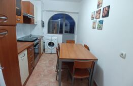 Apartament cu 3 camere, 76 mp, zona cetate.
