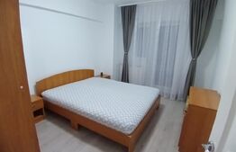 Apartament cu 3 camere, 76 mp, zona cetate.