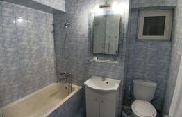 Apartament cu 3 camere, 76 mp, zona cetate.