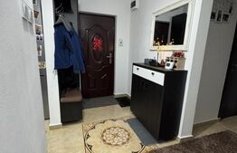 Apartament cu 3 camere, 64 mp, zona Ampoi 3