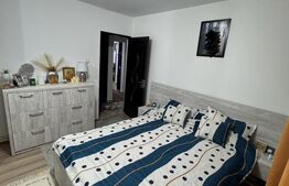 Apartament cu 3 camere, 64 mp, zona Ampoi 3