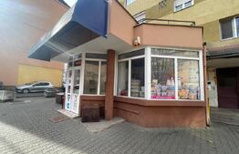 Spatiu Comercial de vanzare, 7 incaperi, 79mp, zona Cetate