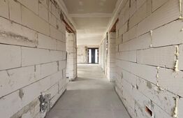 Casa individuala, cu 3 camere,140 mp,670 mp teren,Ghirbom