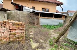 Casa individuala cu 4 camere, 300 mp teren, zona Centru