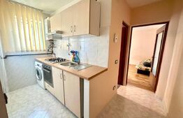 Apartament de vanzare, 2 camere, 37 mp, mobilat, zona Bulevard