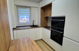 Apartament de vanzare, cu 2 camere, 46 mp, zona Cetate