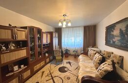 Apartament cu 2 camere, 50 mp, zona Cetate