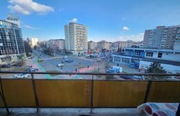 Apartament decomandat,3 camere,69 mp,Bulevardul Transilvaniei