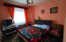 Apartament cu 3 camere decomandat, 58 mp, zona Cetate