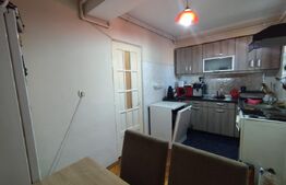 Apartament cu 3 camere, 78mp, zona Cetate