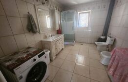 Casa individuala,cu 4 camere,375 mp utili