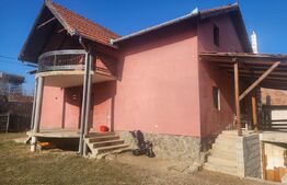 Casa individuala,cu 4 camere,375 mp utili