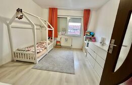 Apartament cu 3 camere, 62 mp, zona Centrala