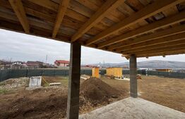 Casă la roșu cu 4 camere, 1134 mp teren, zona Bărăbant