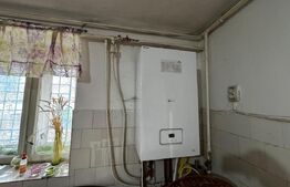 Casă de renovat, spațiu comercial și garaj, Zlatna