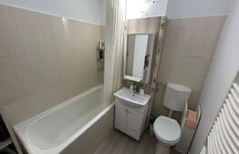 Apartament decomandat cu 3 camere,2 bai, 70 mp, zona Cetate