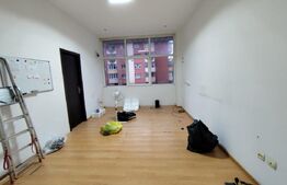 Spatiu birou, 42 mp zona Aiud