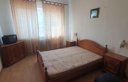 Apartament 3 camere, 80 mp, balcon închis, Blaj