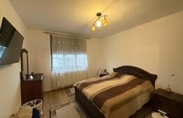 Apartament de vanzare, 3 camere, 74 mp, zona Dealu Furcilor