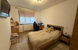 Apartament de vanzare, 3 camere, 74 mp, zona Dealu Furcilor