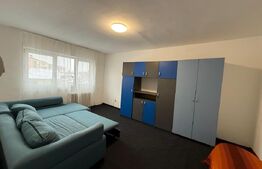 Apartament de vanzare cu 2 camere, 45 mp, zona Cetate