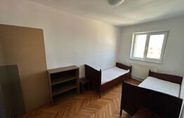 Apartament 4 camere, 55 mp decomandat, zona Cetate