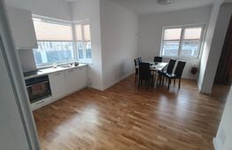 Casa 131 mp utili  3 camere 2 bai living bucatarie  teren 468 mp zona Cetate