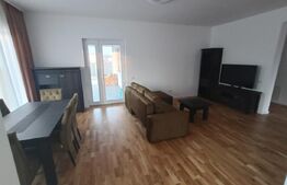 Casa 131 mp utili  3 camere 2 bai living bucatarie  teren 468 mp zona Cetate