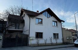 Casă cu 9 camere si 680mp teren – zona Cetate
