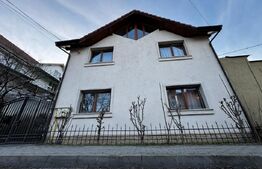 Casă cu 9 camere si 680mp teren – zona Cetate