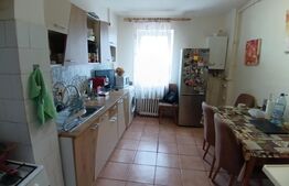 Apartament cu 2 camere, decomandat, 48 mp, zona cetate