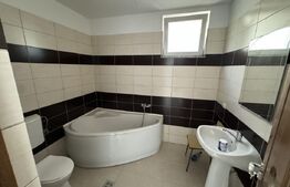 Apartament 4 camere , 120mp, zona Cetate 