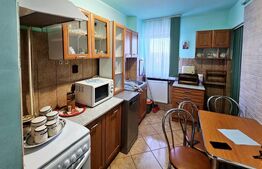 Apartament  cu 2 camere, 50 mp, zona Cetate