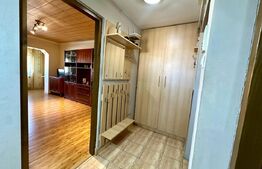 Apartament de 3 camere în Sebeș, 62 mp, cu boxă de 20 mp și aer condiționat.