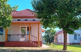 Casă ideală cu 5 camere, 1514 mp teren, în centrul orașului Sebes