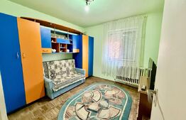Apartament de vanzare cu 3 camere, in Blaj, zona Centrala