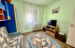 Apartament de vanzare cu 3 camere, in Blaj, zona Centrala