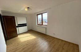 Casa de inchiriat cu 4 camere -  zona Cetate