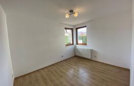 Casa de inchiriat cu 4 camere -  zona Cetate