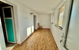 Casă deosebită, 4 camere, 180 mp.  teren 700 mp, - zona Micesti