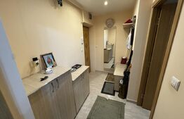 Apartament 3 camere , 46mp, Etaj 1 ,  Centru  - Cugir 