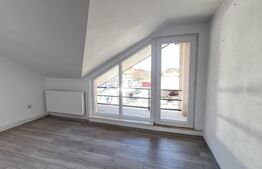 Spațiu de închiriat în zona Cetate - Piata, 15 mp