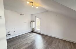 Spațiu de închiriat în zona Cetate - Piata, 15 mp