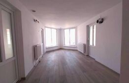 Spațiu de închiriat în zona Cetate - Piata, 15 mp